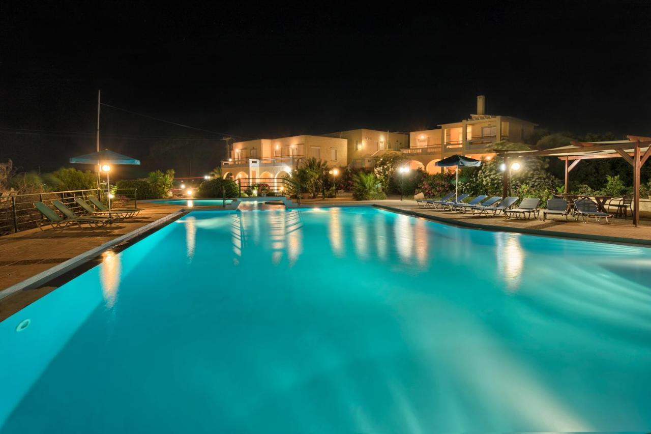 Anthemis Aparthotel Stavrós Екстериор снимка