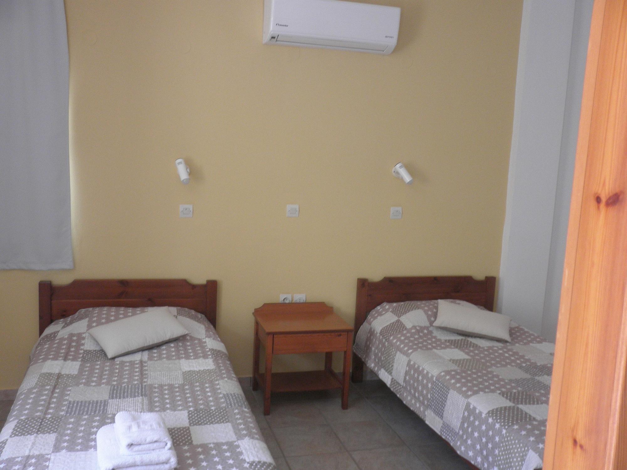 Anthemis Aparthotel Stavrós Екстериор снимка