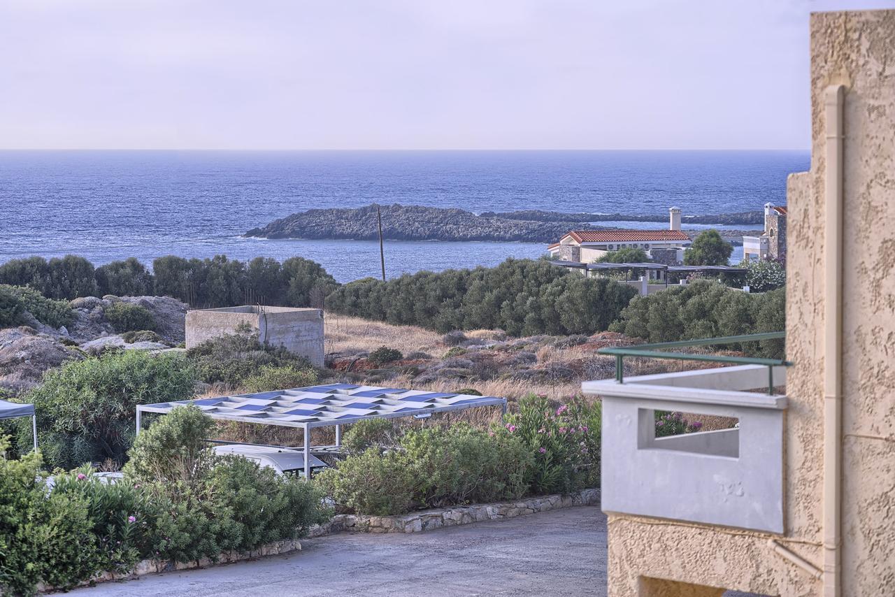 Anthemis Aparthotel Stavrós Екстериор снимка